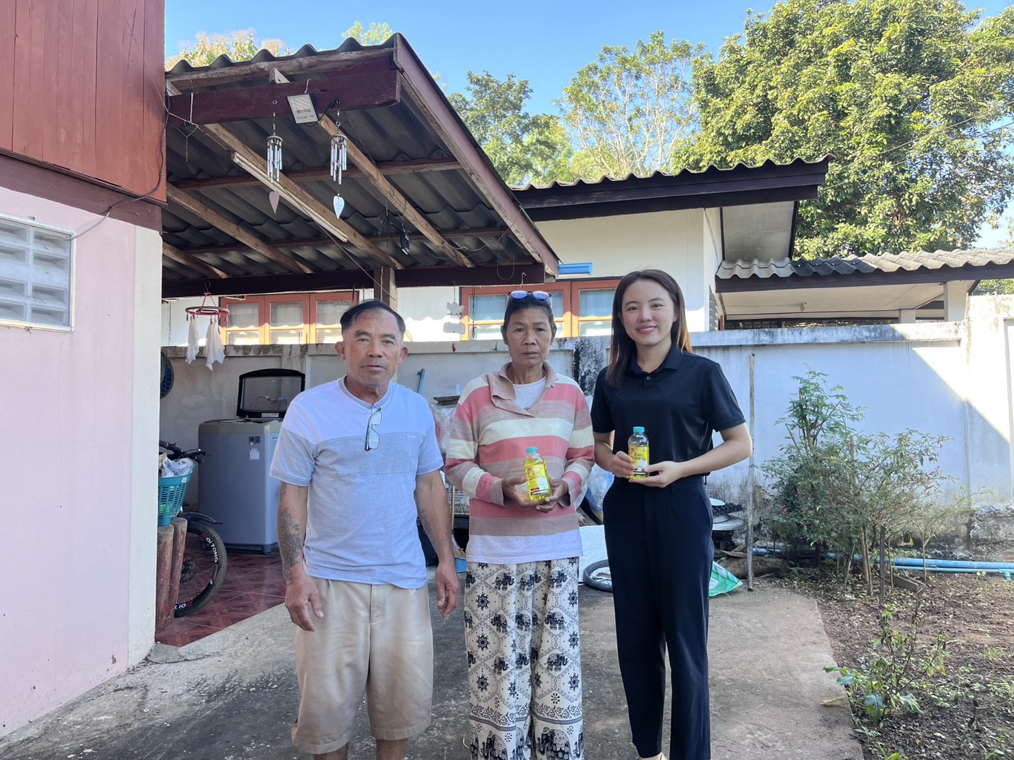 พช.แจ้ห่ม  ติดตามการพัฒนาครัวเรือนยากจนเป้าหมายที่มีรายได้ต่ำกว่าเกณฑ์ จปฐ. ปี 2568