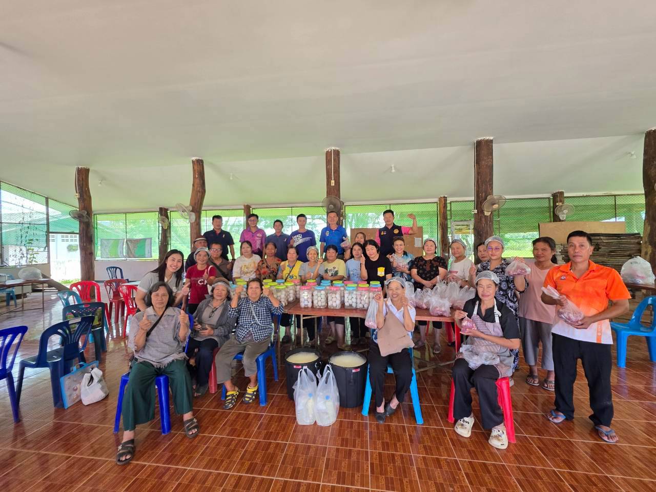 พช.แจ้ห่ม :  โครงการการขับเคลื่อนกิจกรรมการบริหารจัดการชุมชนในระดับหมู่บ้าน